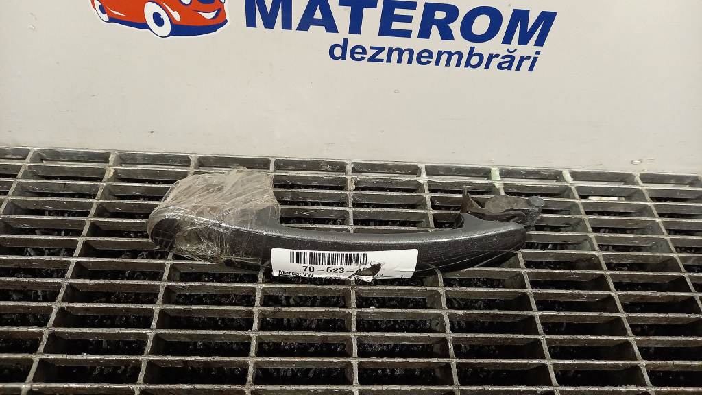 MANER USA FATA DREAPTA VW JETTA IV JETTA