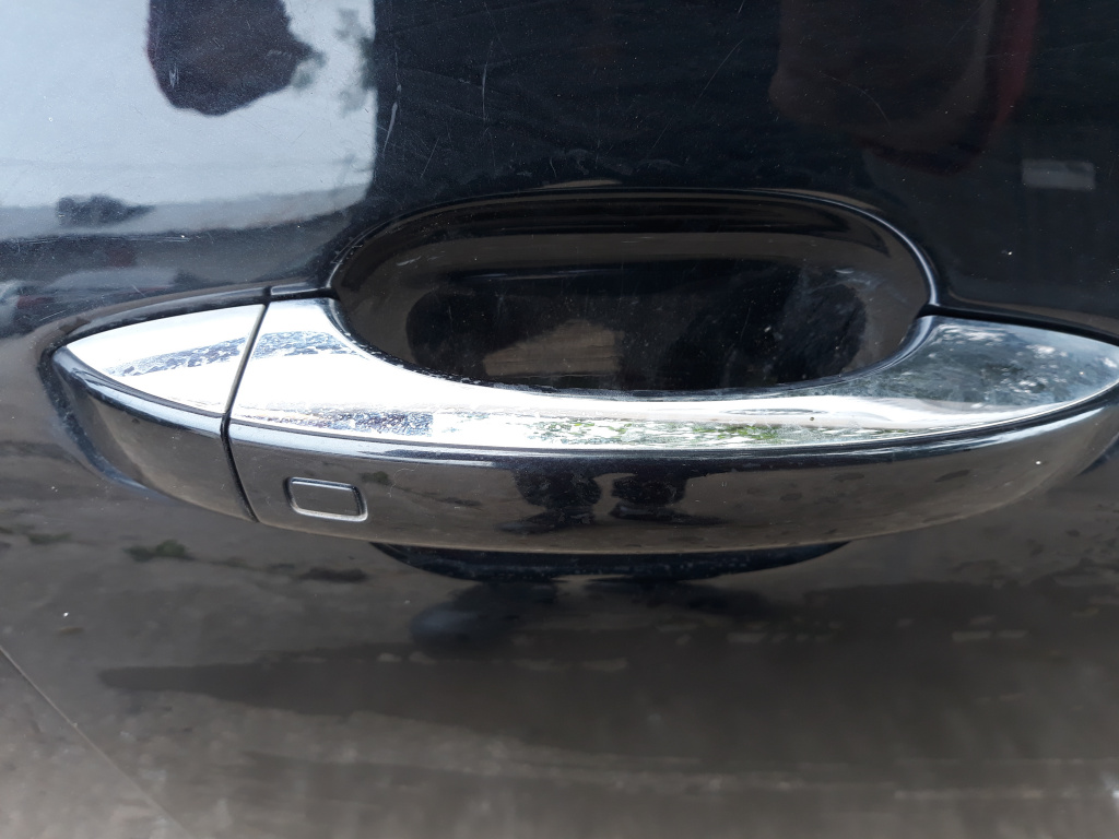 Maner Usa Keyless Go Fata Spate Stanga D