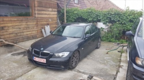 Maner usa spate bmw e90 320d 163cp an 2006