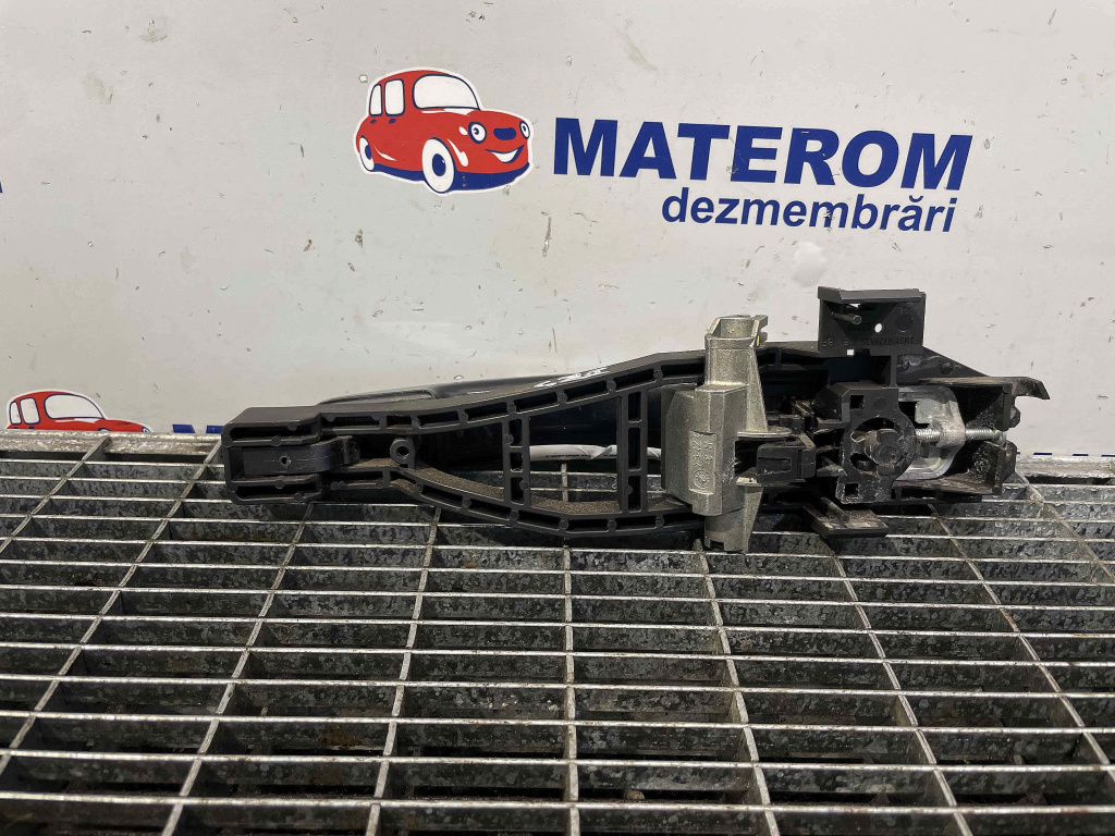 MANER USA SPATE DREAPTA FORD C-MAX C-MAX
