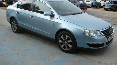 Maner usa stanga fata Volkswagen VW Passat B6 [2005 - 2010] Sedan 4-usi 2.0 TDI MT (140 hp) (3C2)