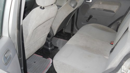 Maner usa stanga spate Ford Fusion 2003 hatchback 1.6