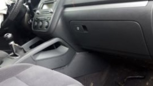 Maner usa stanga spate VW Jetta 2007 berlina 2.0 fsi