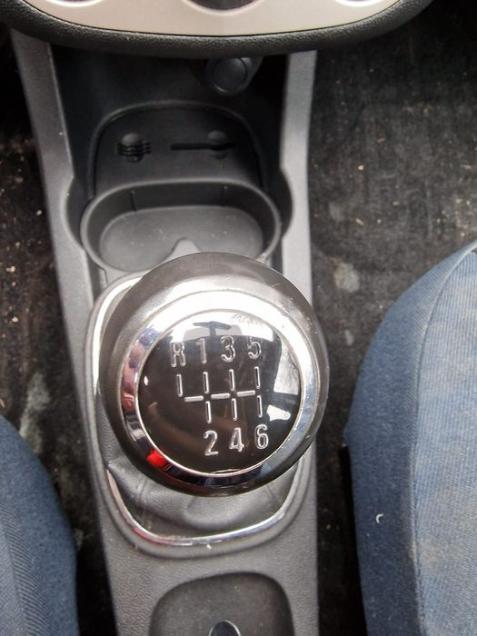 Maneta selector viteze 6+1 Opel Corsa D 1.3 CDTI 90cp 66kw Z13DTH