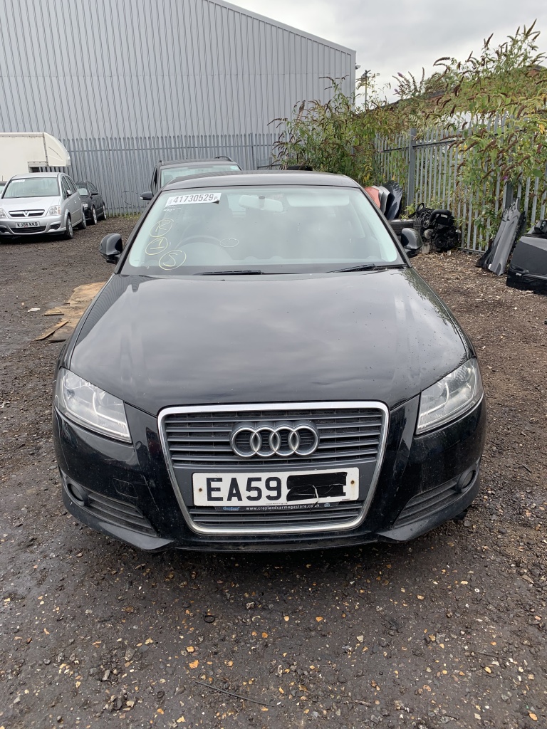 Maneta semnalizare Audi A3 8P 2009 hatchback 1.9 tdi BLS
