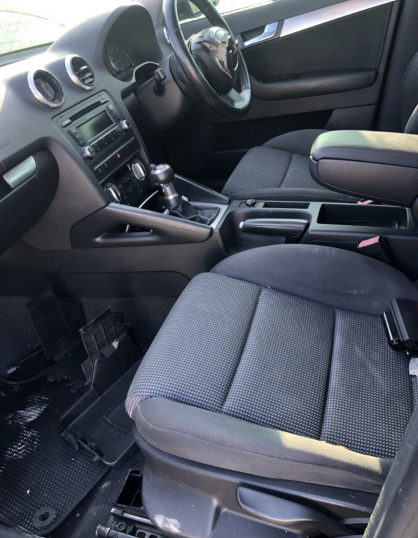 Maneta semnalizare Audi A3 8P 2010 Hatch