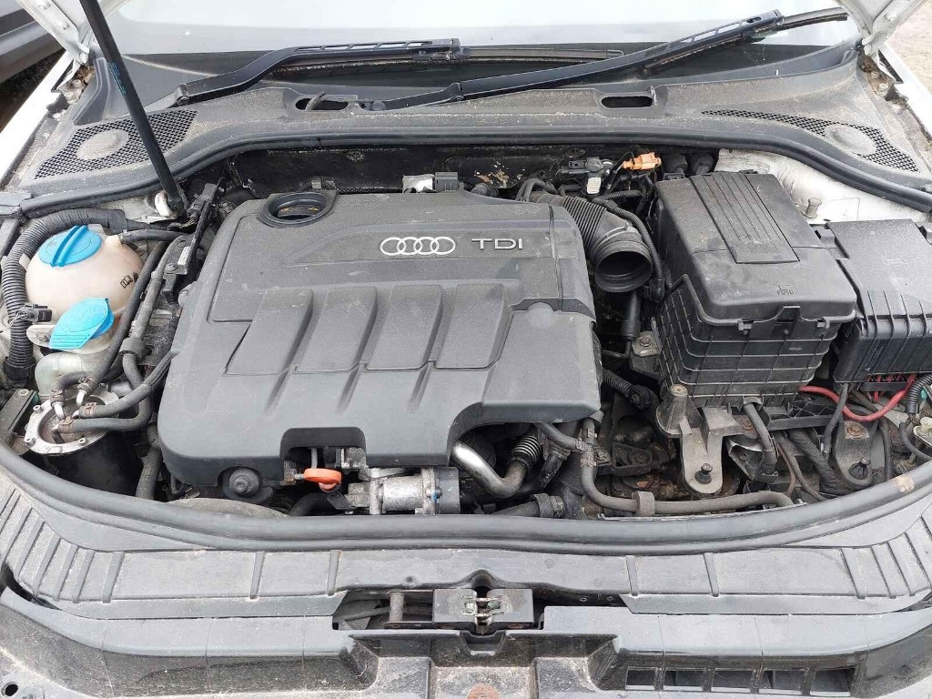Maneta semnalizare Audi A3 8P 2010 HATCH