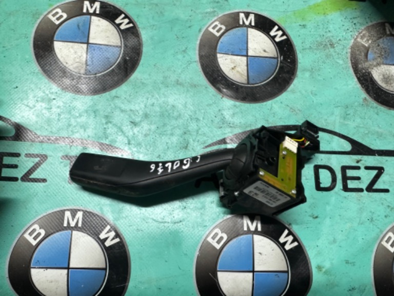 Maneta semnalizare Audi A3 8P model 2003 - 2013 co