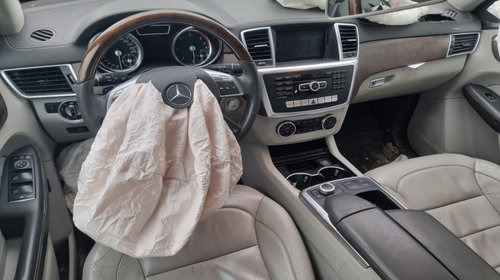 Maneta semnalizare Mercedes M-Class W166 2014 Crossover 3.0