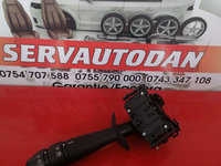 Maneta semnalizare Renault Trafic 1.9 Motorina 2004, 8200878342