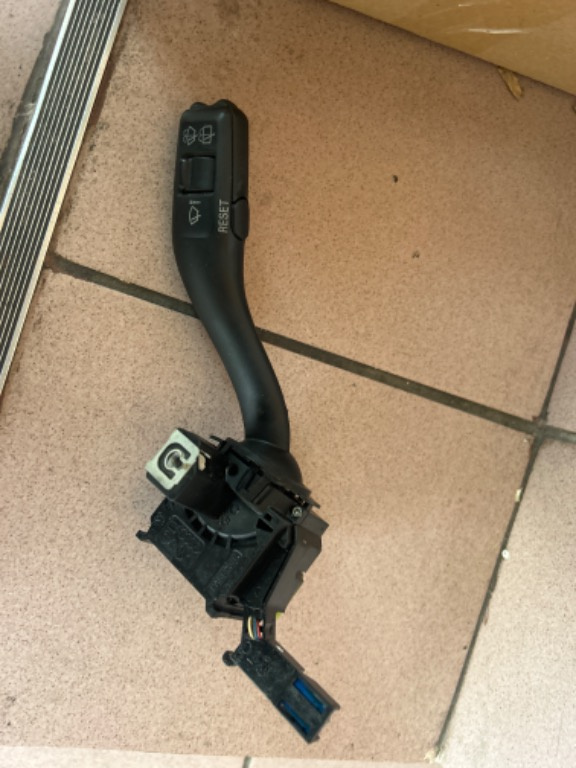 Maneta stergator Audi A3, cod 8p0953519a