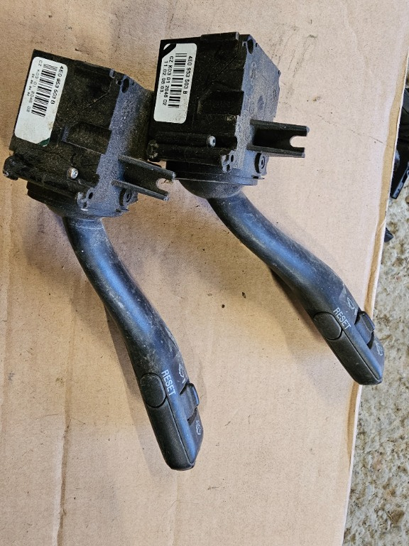 Maneta stergator Audi A6 (4F2, C6) cod 4E0953503B