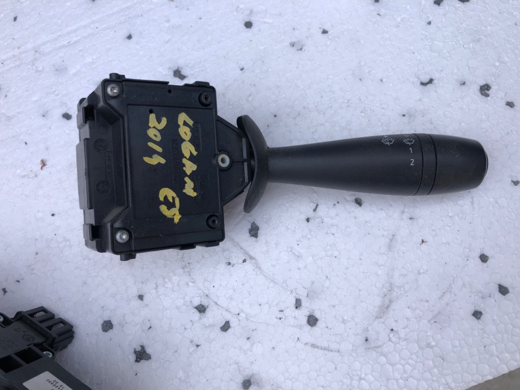 Maneta stergator parbriz Dacia Logan 2 cod E1109569