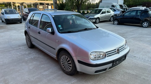 Maneta stergator Volkswagen Golf 4 2001 Hatchback 1.4 benzina