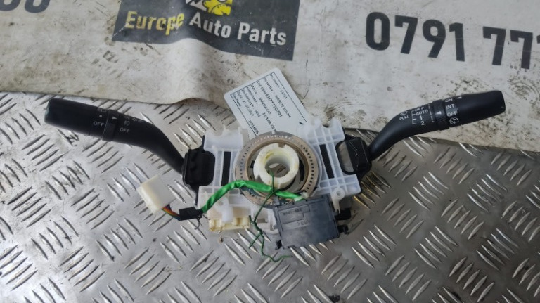 Manete volan Mazda CX-7 2.2 MZR -CD cod motor R2 ,transmisie manuala , an 2010 cod EH7117G701