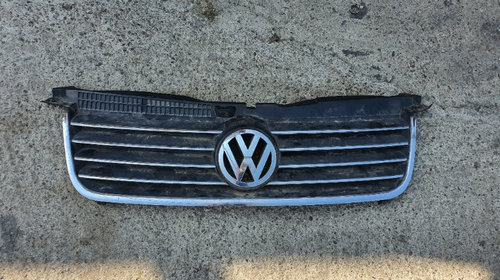 Masca fata grila radiator Volkswagen Passat B