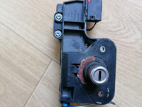Mecanism inchidere portbagaj Opel Meriva COD 90534783