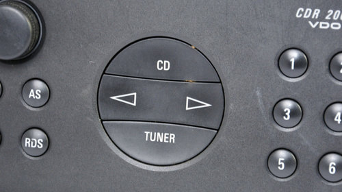 Media Player / Unitate CD / Casetofon CD Player,Radio Opel AGILA (A) (H00) 2000 - 2007 Benzina 93176251, 93171969