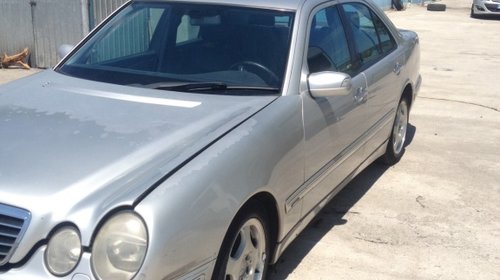 Mercedes Benz E-CLASS W210 2.7 CDI an 2002