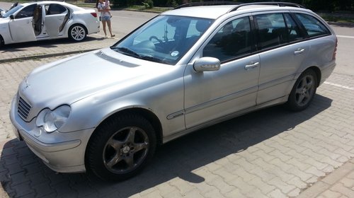 Mercedes C200 2.0 Benzina 2002