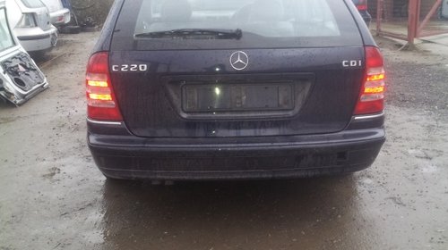 MERCEDES C220, CAROSERIE 203, 2200CDI, AN 2003