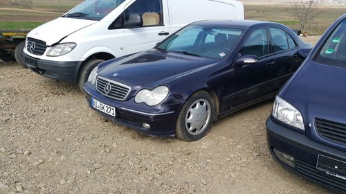 Mercedes c220 cdi an 2003