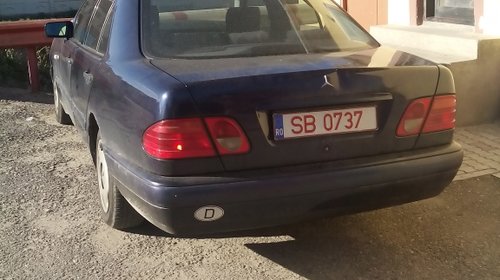 Mercedes E 220 CDI