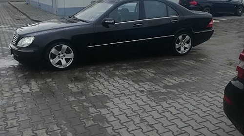 Mercedes S 500 din 2005 5000 benzina