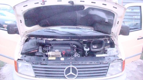 Mercedes Vito an 2002 motor 2.2 diesel