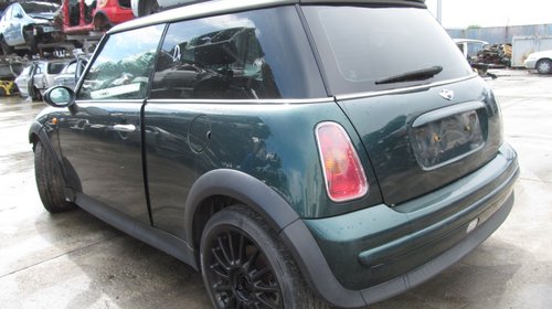 Mini One din 2004