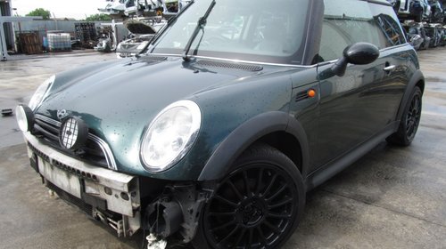 Mini One din 2004