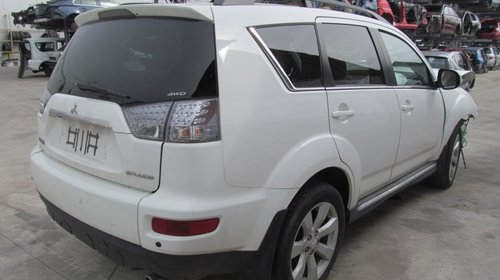 Mitsubishi Outlander din 2012