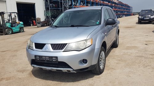 Mitsubishi Outlander II din 2007, motor 3.0 b