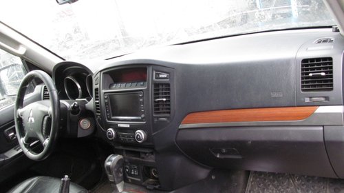 Mitsubishi Pajero din 2007