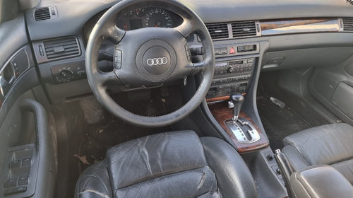 Mocheta podea interior Audi A6 C5 2000 combi/break 2.5 diesel