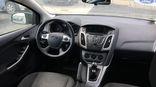 Mocheta podea interior Ford Focus 2014 Combi 1.6 TDCI