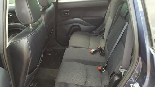 Mocheta podea interior Peugeot 4007 2007 SUV 2.2 HDI