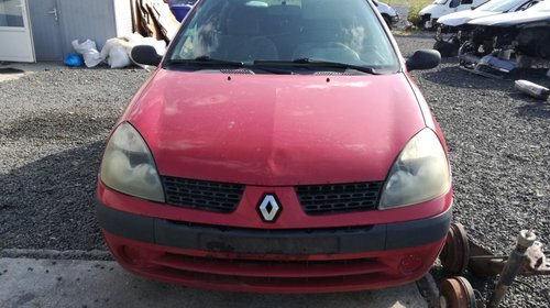 Mocheta podea interior Renault Clio 2002 Hatchback in 2 usi 1.5 dci