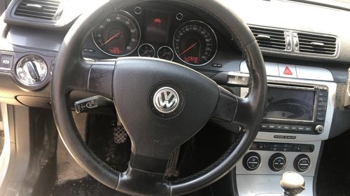 Mocheta podea interior Volkswagen Passat B6 2007 berlina 1.6 fsi