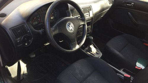 Mocheta podea interior VW Bora 2002 Berlina 1.6 16 v