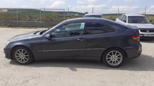 Mocheta portbagaj Mercedes C-Class W204 2009 coupe 2200 cdi