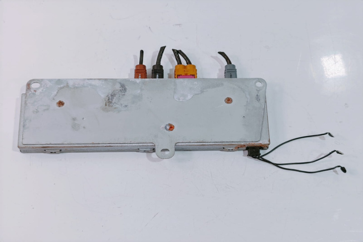 Modul Amplificator Antena 8E9035225P Aud