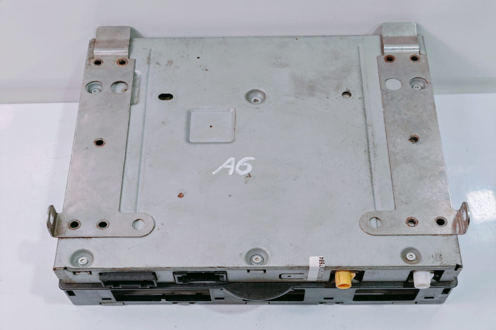 Modul amplificator audio 4F0035541 Audi 