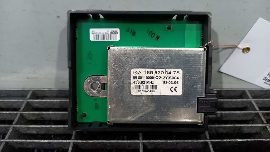 MODUL AMPLIFICATOR RADIO MERCEDES A-CLASS A-CLASS - - (2004 2012)