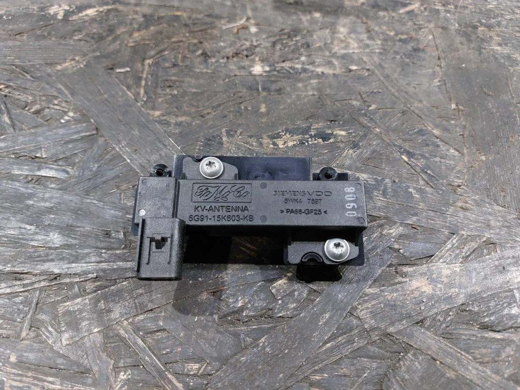 Modul antena Jaguar XF - imagine 1