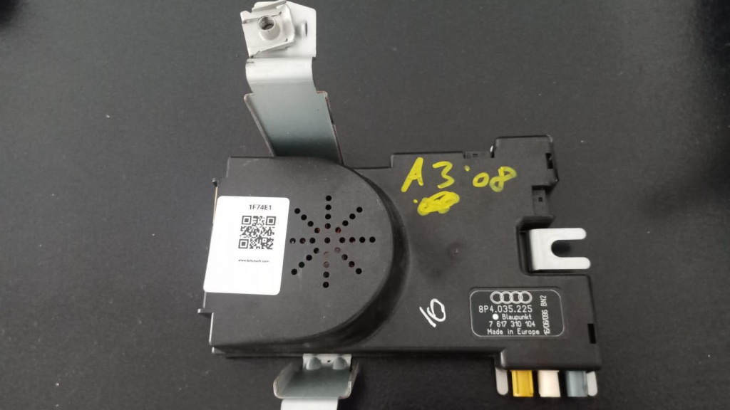 MODUL ANTENA RADIO , Audi A3 , 8P COD 7617310104 8
