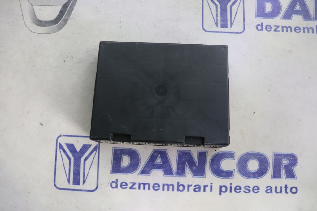 MODUL BCM RENAULT MEGANE 3 AN 2011 284B1