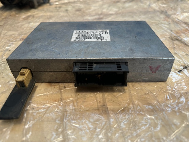 -Modul bluetooth -Audi A4 (8EC, B7), cod