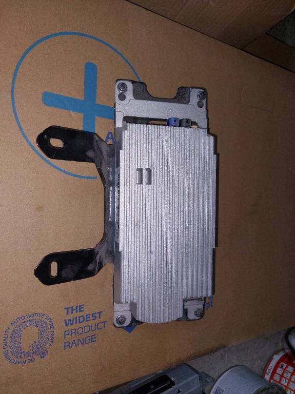 Modul Bluetooth BMW seria 5 F10 F11 cod 9244188-01