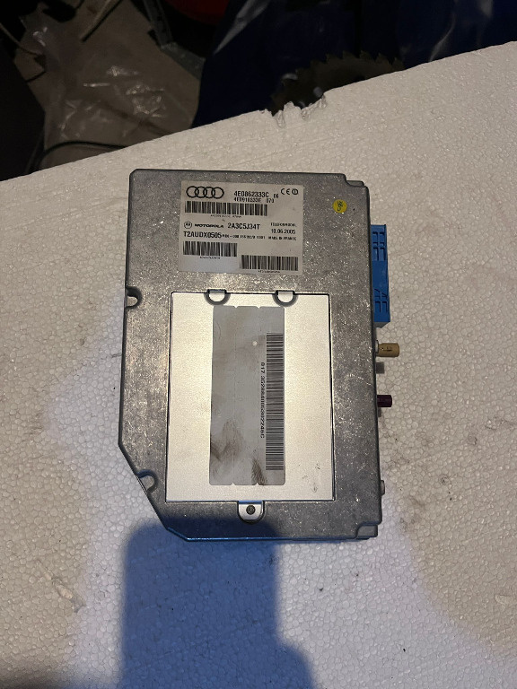 Modul bluetooth Cod: 4E0862333C Audi A6 3.0 an 2005-2009